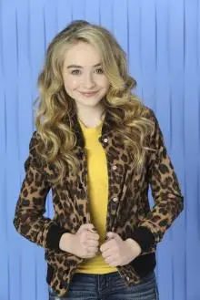 Sabrina Carpenter - unnamed-32.jpg