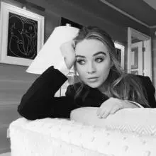 Sabrina Carpenter - EdUosFWn.jpg