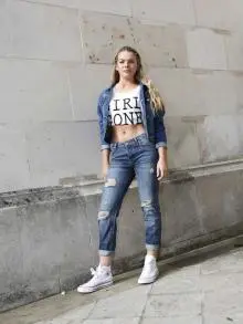 Louisa Johnson - Louisa-Johnson-Very-1.jpg