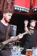 Dvojica ROYAL BLOOD vydala očakávaný druhý album. V Anglicku sa albumu How Did We Get So Dark? za jediný deň predalo cez 26 tisíc kópií.