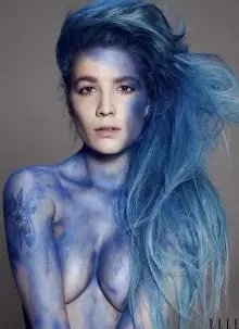 Halsey - 19b0e435d4b7004ae484294c6c75da97.jpg