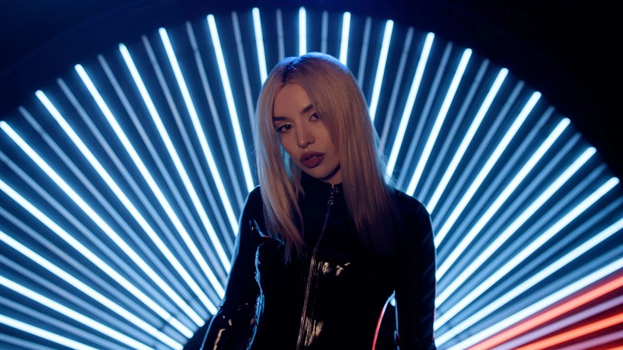 Ava Max - maxresdefault.jpg