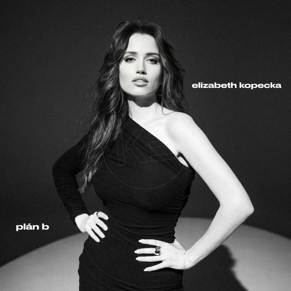 Elizabeth Kopecká - b2f0e2e4-3d7d-45c6-89c7-f4fce4b4abea.jpg