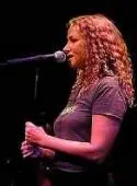 Joan Osborne - 003.jpg