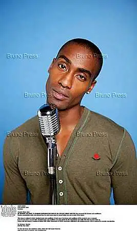 Simon Webbe - 731890872.jpg