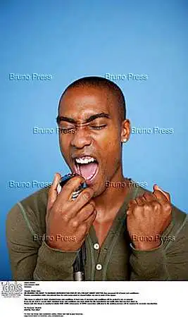 Simon Webbe - 731890845.jpg