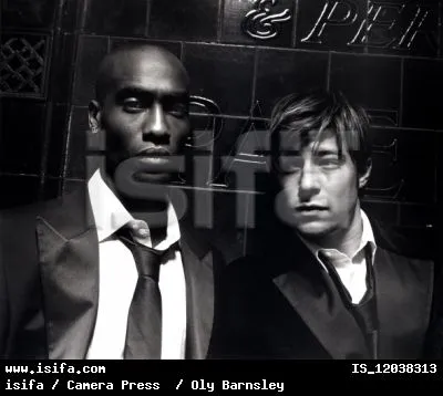 Simon Webbe - 1157096624.jpg
