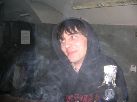 Can Illusion Bees - 798be61464.jpg