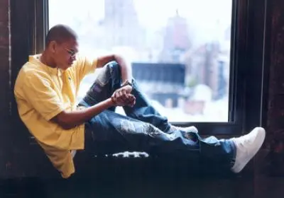 Chris Brown - cb.jpg