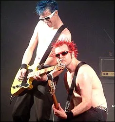 Toy Dolls - 050430toydolls.jpg