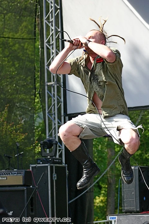 Krucipüsk - 2006_ouvaly_4.jpg
