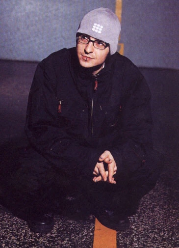 Chester Bennigton - d.jpg