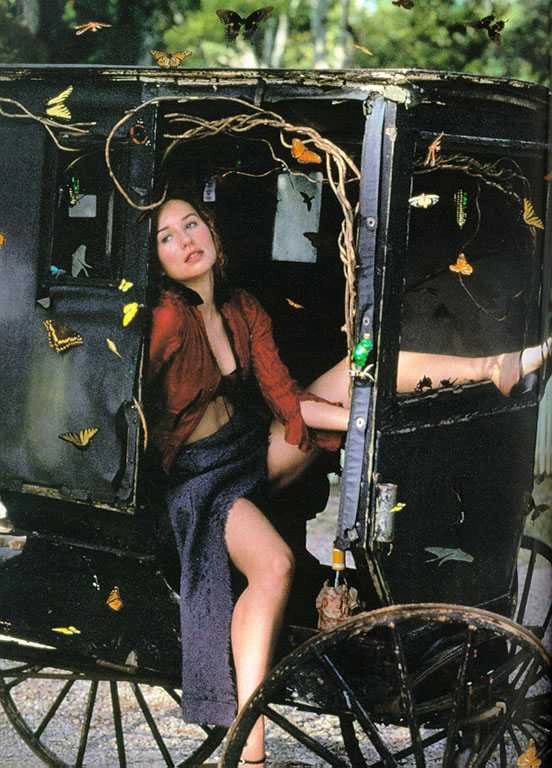 Tori Amos - T12.jpg