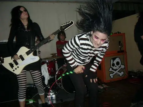 From First To Last - Alicia_and_Sonny_Live.jpg