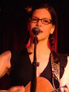 Speváčka Lisa Loeb čaká druhé dieťa