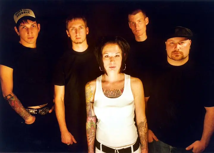 Walls Of Jericho - band1.jpg