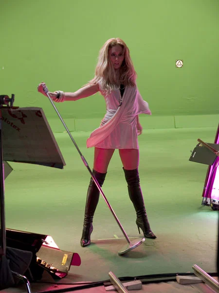 Jenny Frost - Jen_video14_large.jpg