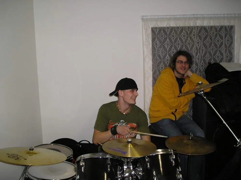 Marschall - drummer.JPG