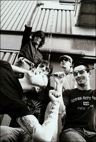 Beatsteaks - 207797cba248e1c1bdd995ca77a4b89a.jpg