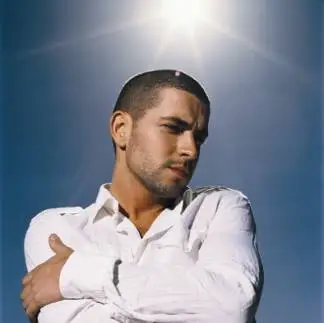 Shayne Ward - U996P28T3D1268847F329DT20060929174353.jpg