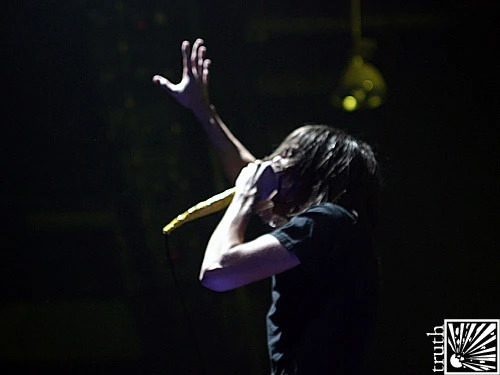 Underoath - f_24786293_feb0a3c4b5c97819286c3e6fce998555.jpg