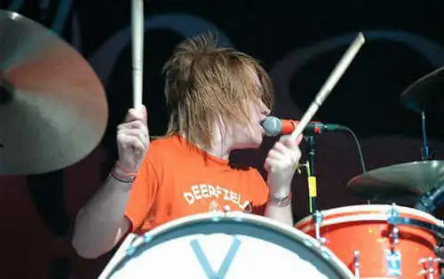 Underoath - underoath--large-msg-116831281388.jpg