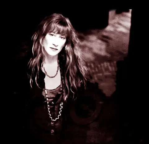 Loreena Mckennitt - lm108.jpg