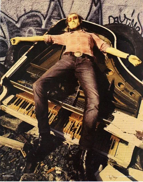 Killers - Mark_Stoermer--large-msg-116400958469.jpg