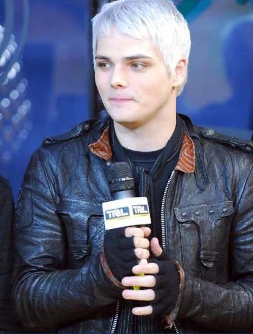 My Chemical Romance - I_LOVE_MCR--large-msg-117169160181.jpg