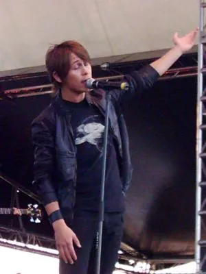 Mark Owen - marc129.jpg