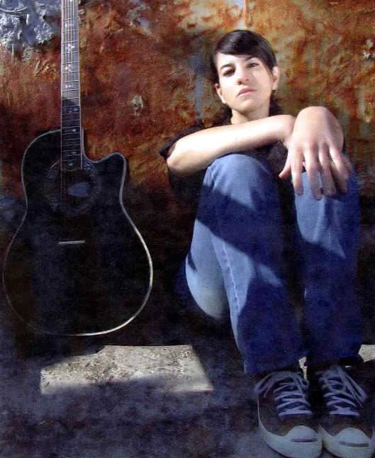 Naomi Terra - terra_MAG1.jpg