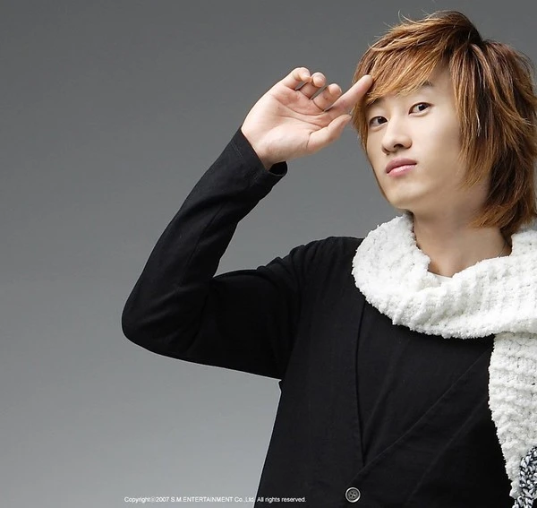 Super Junior - Hyuk.jpg