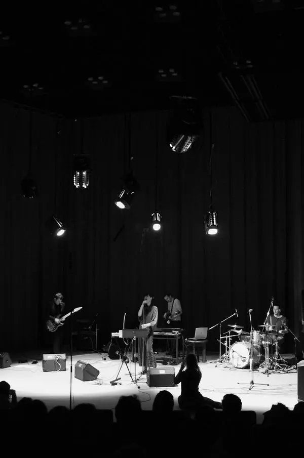 Noise Cut - l_a7e08dbf04343a3a5c80f0893ee2b709.jpg