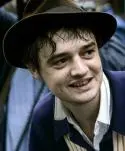 Pete Doherty zrušil koncert deň pred jeho začatím
