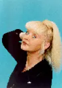Valérie Čižmarová - Val83.gif